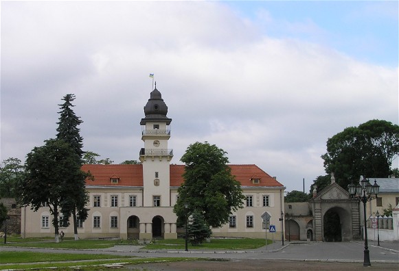 Image - The town hall in Zhovkva, Lviv oblast.